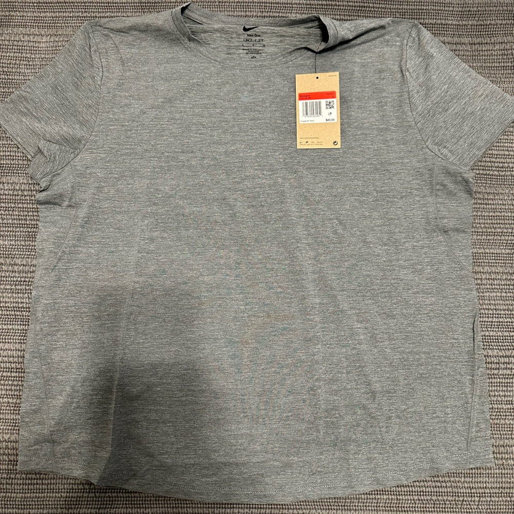 BRAND NEW - Nike One Classic - Women’s Dri-FIT Short-Sleeve Top